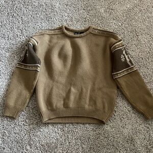 Vintage Tan Sweater with Patterned Sleeves see measurements
